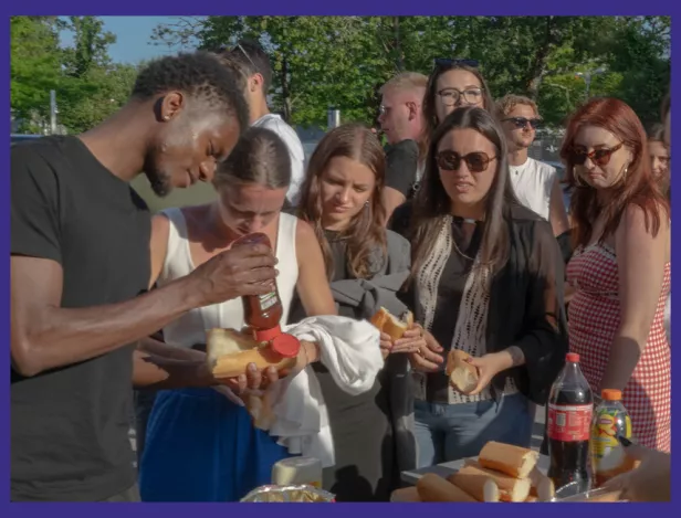 formation-studio-m-vannes-barbecue-brocante