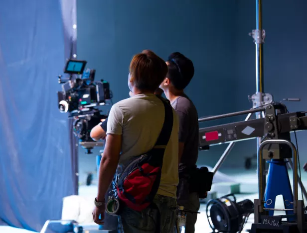 comment-devenir-realisateur-formation-bachelor-realisateur-monteur-ecole-audiovisuel-studio-m-bordeaux